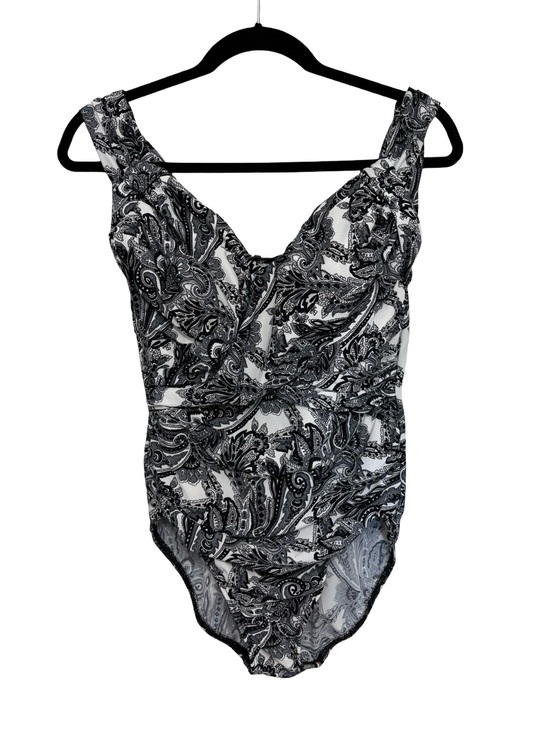 Miraclesuit Other - NWOT Miraclesuit Black and White Paisley Ruched One Piece Swimsuit - Size 12